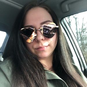 Meet your Posher, Kayleigh